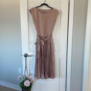 NWOT H&M Satin Pleated Midi Dress